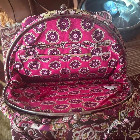 Vera Bradley Eloise very berry purse - Picture 3 of 5